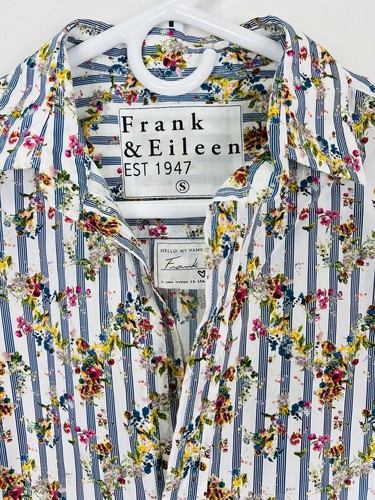 Frank & Eileen geblümtes und gestreiftes geknöpftes Hemd "Frank" Small UVP 248 $