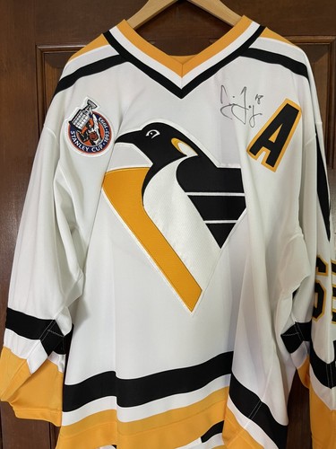 Pro Authentic CCM Jaromir Jagr #68 Signed Pittsburgh Penguins Jersey - Size 52 - Picture 2 of 19