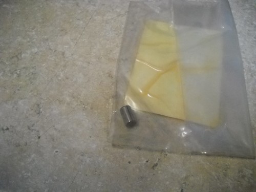 NOS OEM Yamaha Kurbelgehäuse CVR Dübelstift 1999-14 XV1600/1700 Road Star 93606-10227 - Bild 3 von 3