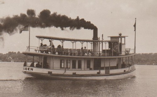 Lake Okoboji IOWA RPPC c1940 STEAMBOAT QUEEN Steamer Tourist Launch FULL STEAM - Picture 2 of 3