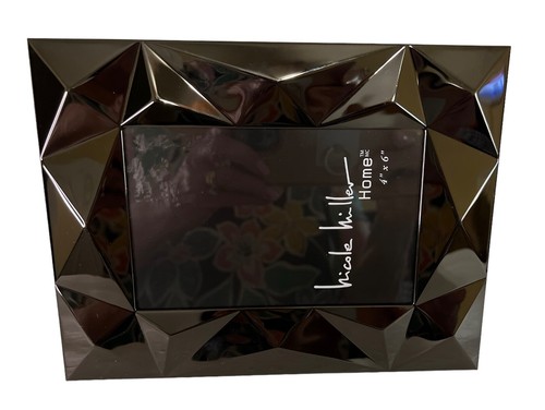 Nicole Miller Home Black Photo Frame 4X6 Picture Portrait or Landscape Easel - Picture 6 of 9