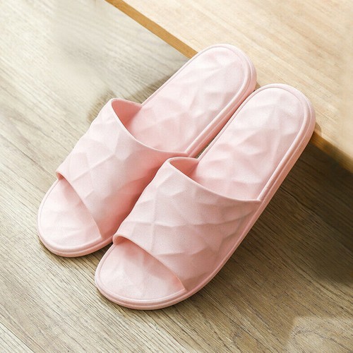 New Soft Summer Slippers Comfortable Home Flip Flops Bath Slippers Flat Sandals - Picture 16 of 18