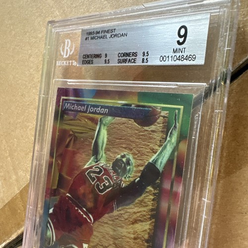Michael Jordan BGS 9 MINT MJ Vintage Basketball Card Topps Finest 9.5 SUBS 1993 - Picture 4 of 19