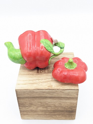 Ceramic Mini Tea Pot Red & Green Bell Pepper Green Leaf Handle With White Flower - Picture 4 of 8