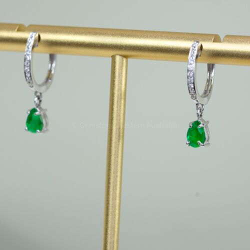 Dangling Emerald and Diamond Earrings in 18K Gold - Picture 2 of 2