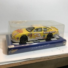 Dale Earnhardt Jr #3- Nilla Wafers Nutter Butter Winners Circle 1:24 Scale Oreos