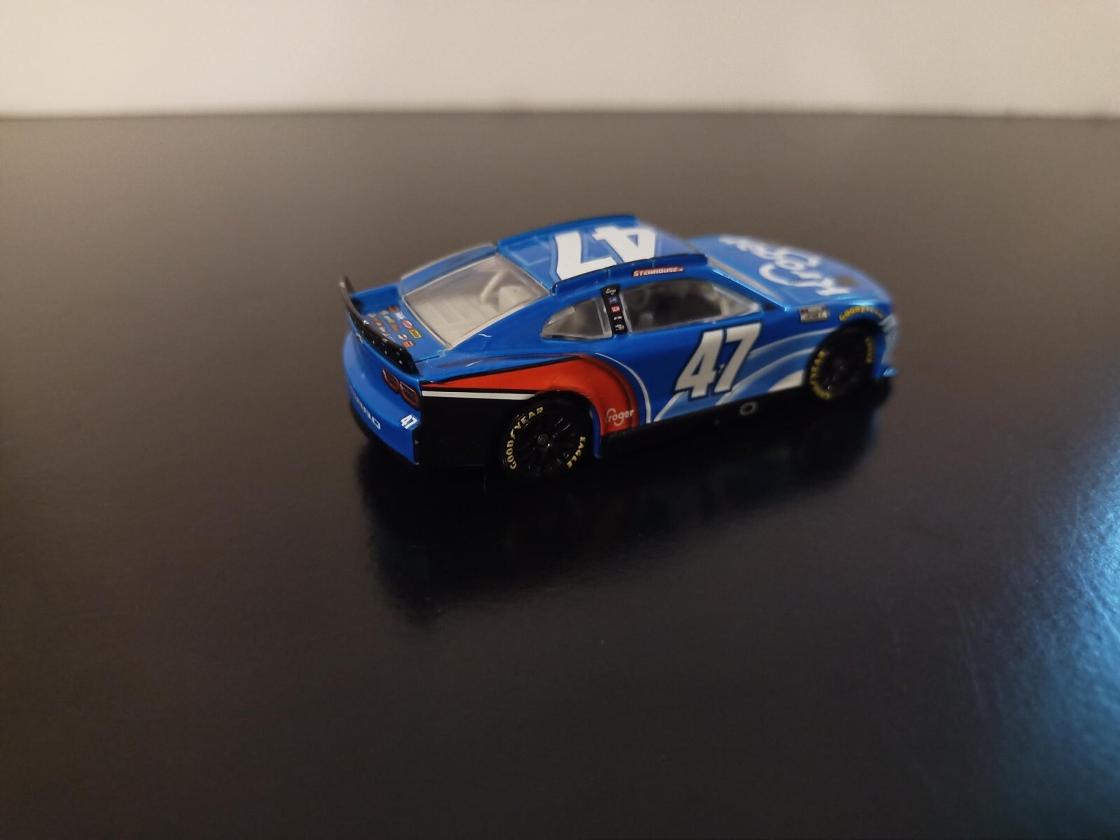 Picture 5 of 10