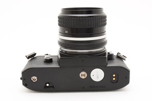 Near MINT Nikon EM 35mm SLR Film Camera w/ Nikkor 28mm f/3.5 Lens Tested Japan - Picture 10 of 14
