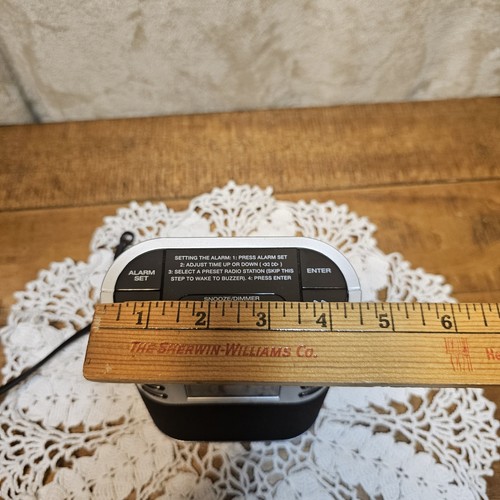 Timex Digital Dual Alarm Clock With Radio And MP3 Player T1307S WORKS!! - Picture 10 of 10