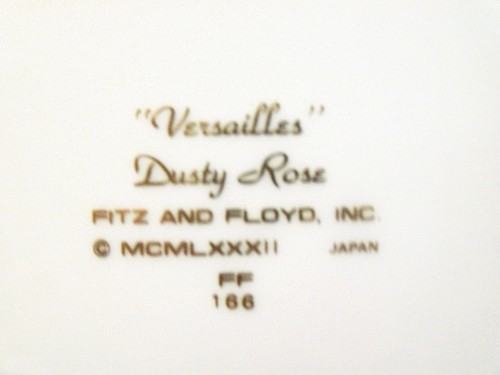 FITZ & FLOYD "Versailles" Dusty Rose Dinner Plate Versailles (set of 4) - Picture 3 of 3