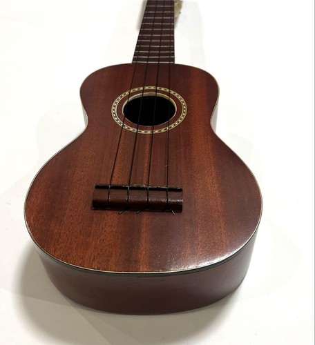 Luna Ukulele No.500 - Picture 4 of 9
