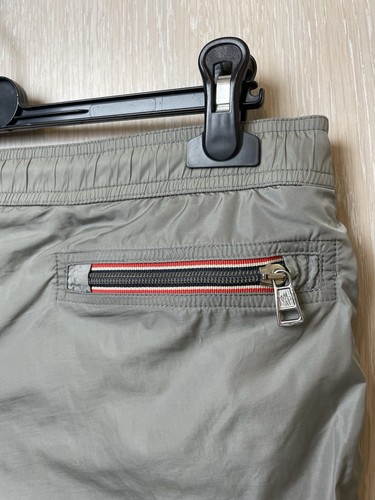 Moncler Men's Swim Shorts Straight Leg Mid Length Logo Size S Grey - Imagen 6 de 12