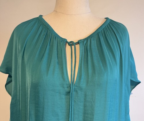 Witchery Top Size 12 Jade/Blue Silk Like Fabric Keyhole Neck Tie EUC