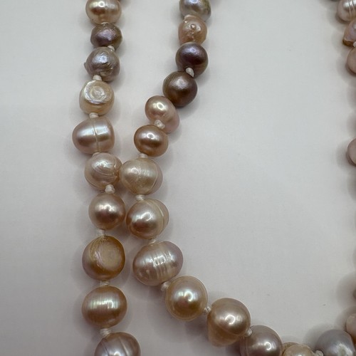 OPERA LENGTH 44” HANDKNOTTED NATURAL FRESHWATER BAROQUE PEARLS Cream Pink Grey - Picture 2 of 9