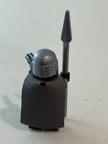 Lego Star Wars Mandalorian Minifigure - Picture 3 of 4
