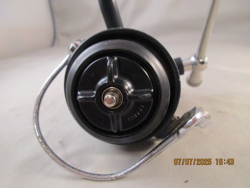 Mulinello da spinning vintage GARCIA MITCHELL 408 nero OFSR Francia con bobina extra gd con - Foto 7 di 17