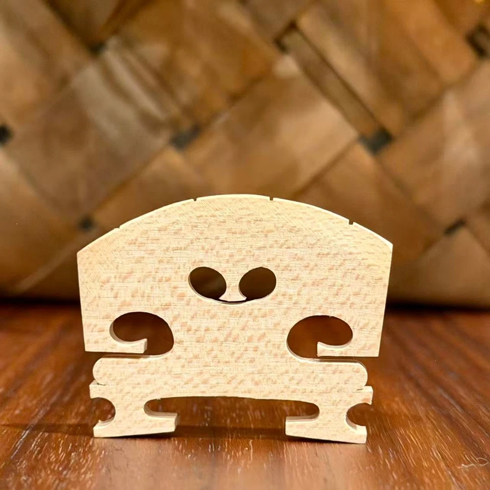 Puente para violín modelo de tres estrellas Aubert - Opciones de tamaño: 4/4, 3/4 Foto 2 de 4