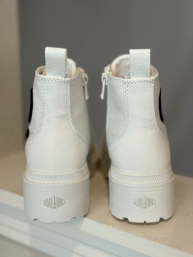 Palladium Women's Revolt Hi TX White Size 7 M Platform Boots 96907- 116-M - Picture 10 of 10