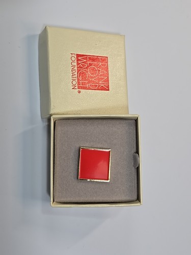 Frank Lloyd Wright Foundation Membership Pin Signatur Red Square OVP