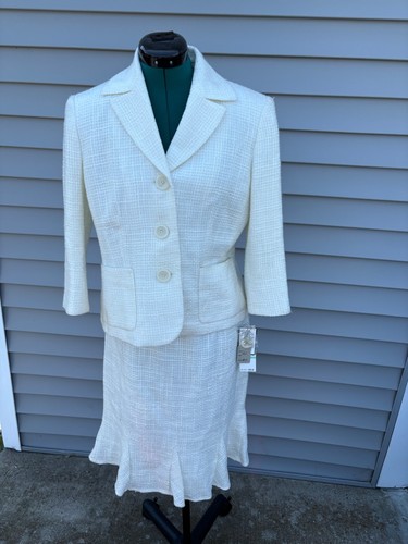 Falda y Blazer Kasper Off White Texturizado Talla 8 Nuevo con Etiquetas Sucio en Falda como se encuentra - Imagen 2 de 8