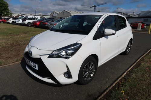 2018 Toyota Yaris VVT-I ICON Hatchback Hybrid Automatic - Picture 6 of 24