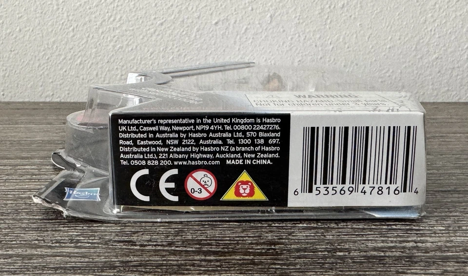 Экшн-фигурка Marvel Universe Winter Soldier серия 2 2009 Hasbro No022 НОВАЯ - Изображение 4 из 4