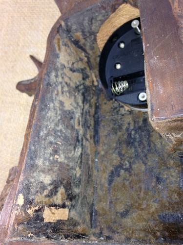 Old Wooden Carved German Clock Shepherd Goats (not working) - Picture 9 of 11