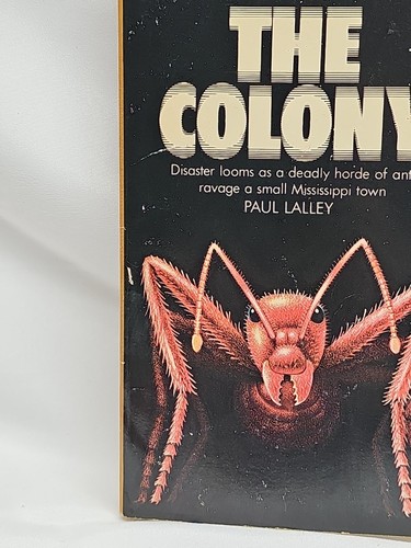 The Colony Paperback Paul Lalley Carlyle Fiction Horror Rare Disaster Looms !! - Picture 2 of 12