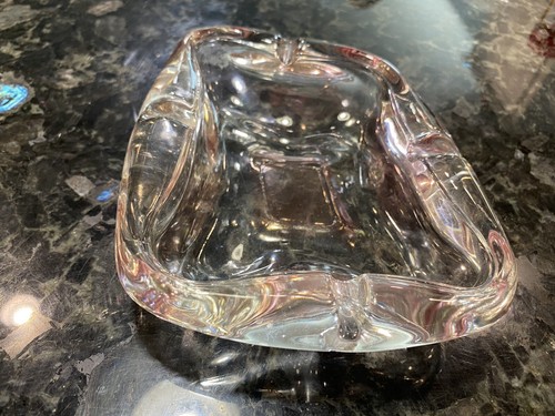 Mid Century Modern Liquid Shape Retro Art Glass Ash Tray Clear w/ Pinkish Tint - Picture 8 of 12