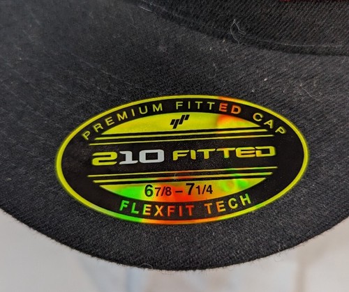 Clif Bar Flex 210 eng anliegende Mütze S/M schwarz rot gesticktes Logo 6 7/8 - 7 1/4  - Bild 2 von 7