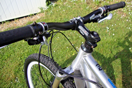 FOCUS NORTHERN LITE 26" wheel mountain bike in small Marzocchi bomber forks - Picture 16 of 18