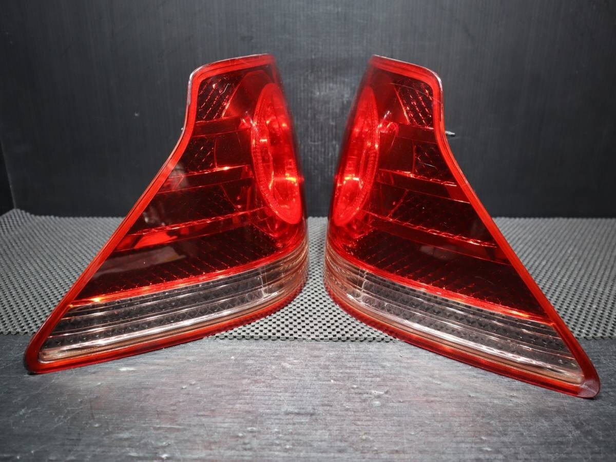 Toyota Crown Athlete 180 GRS180 Tail Lights Rear Lamps set