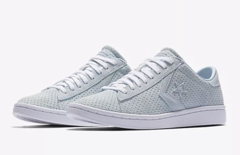 Converse Pro Women’s Leather LP Perforated Suede Sneakers 8 NWT Porpoise Converse Pro Women’s Leather LP Perforated Suede Sneakers 8 NWT Porpoise