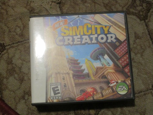 Various Nintendo DS and 3DS games select a title - Picture 202 of 230