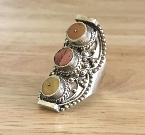 Vintage Coral Lapis Ring - Picture 10 of 10