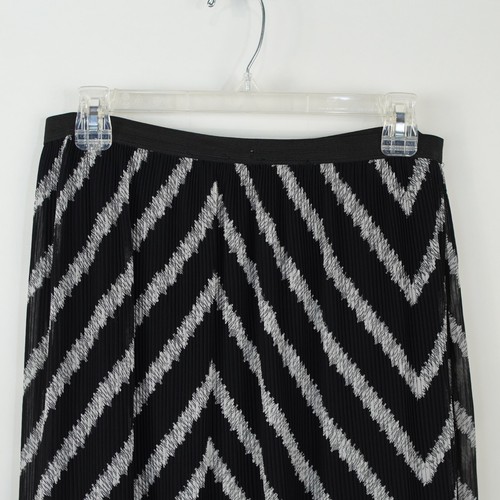 Maxi Falda Plisada Chicos Negra Blanca Cintura Elástica Transparente Talla 1 M Forrada - Imagen 4 de 11