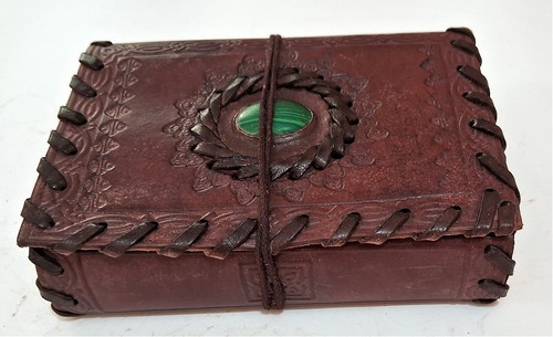 Small Leather Journal Notebook Handmade Blank Paper Medieval Diary for Men Women - Picture 5 of 6