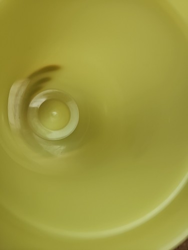 Vintage Tupperware Yellow Quick Shake Gravy Drink Mixer Blender Shaker #844-2 - Picture 6 of 8