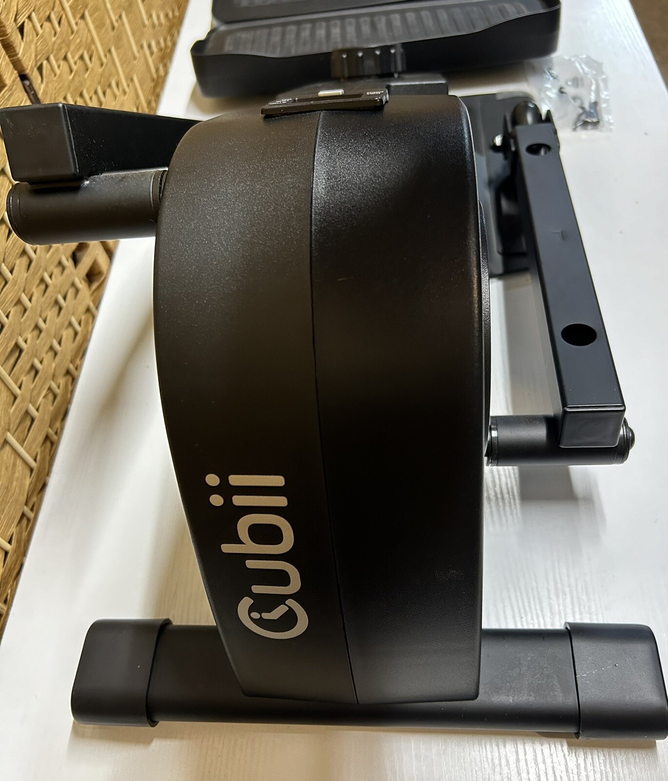 Cubii Groove Compact Seated Under Desk Elliptical Built in Display