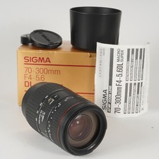Sigma 70-300mm f/4-5.6 DL Macro for Minolta AF