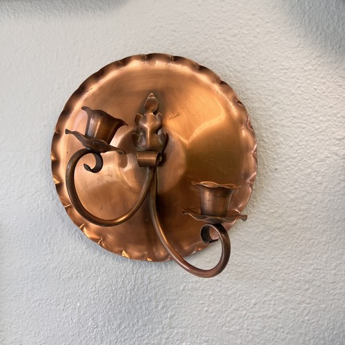 Vintage gehämmertes Kupfer Gregorianisches Kupfer Wandleuchter Handarbeit Kerzenständer - Bild 1 von 7