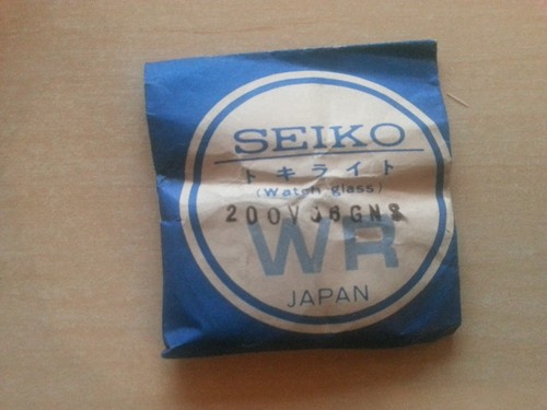 Genuine NOS Seiko Watch Crystals - Various shapes & sizes 9 of 23 - Picture 7 of 40