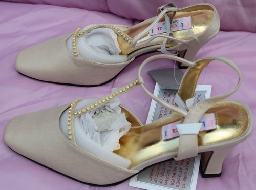 Scarpe donna collezione floreale taglia 6,5 WW STILE CHAMPAGNE n.6194. TAG. N. 14 - Foto 7 di 8