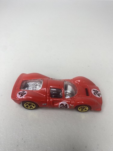 Hot Wheels Ferrari P4 5 Spoke Gold Rim Tires Red 1:64 072621DMT-A12 Collectible - Picture 5 of 11