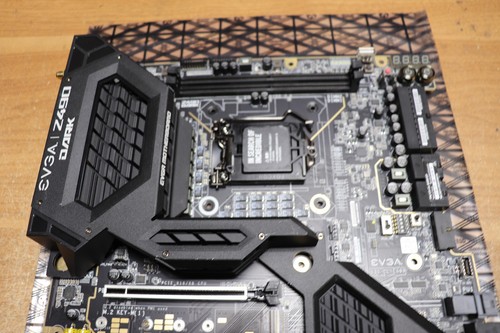 EVGA Z490 Dark Intel LGA 1200 DDR4 EATX Motherboard - Picture 4 of 8
