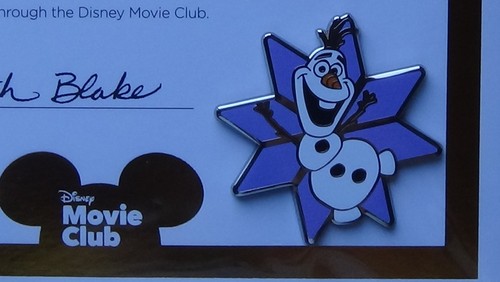 Pin Olaf Disney Movie Club VIP exclusivo con certificado. Nuevo de autenticidad - Imagen 2 de 2