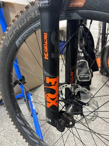 Gently Used Ibis Ripley Carbon Frame & Wheels, Large, Fox Kashima Suspension - Picture 2 of 14