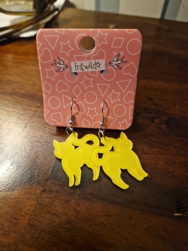 Erstwilder resin yellow standing cat earrings, perfect in original packing