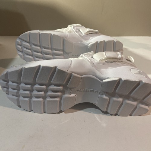 Air Jordan Trunner LX BG # 897996 100 Triple White SZ 5Y - Picture 5 of 9