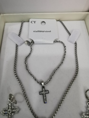 Pacchetto Regalo Set Collana Orecchini e Bracciale Croce Strass Acciaio - Foto 4 di 7
